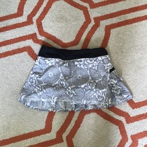 LuluLemon Athletica Grey Printed Tennis Skirt